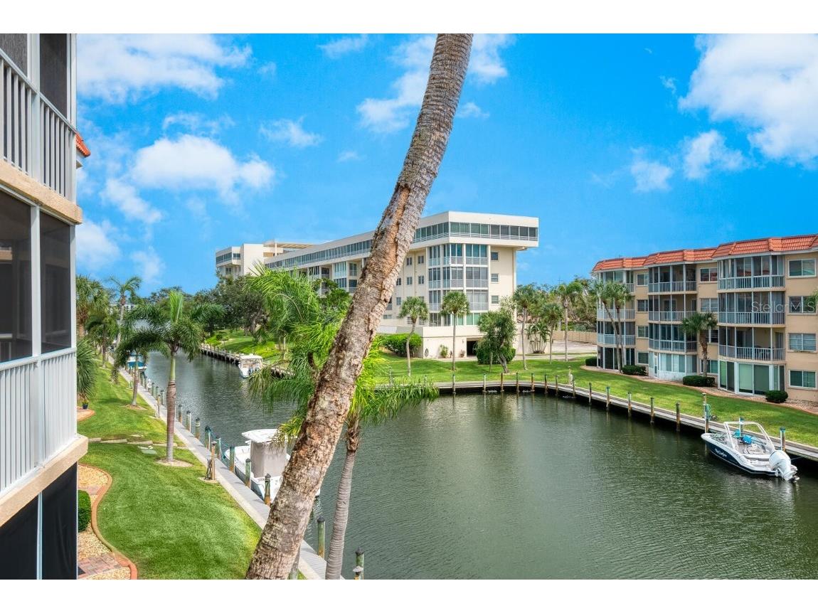 1250 N Portofino Drive #304 Sarasota FL 34242 A4649477 image11