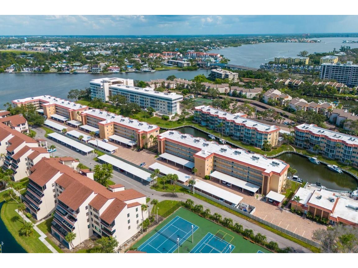 1250 N Portofino Drive #304 Sarasota FL 34242 A4649477 image26