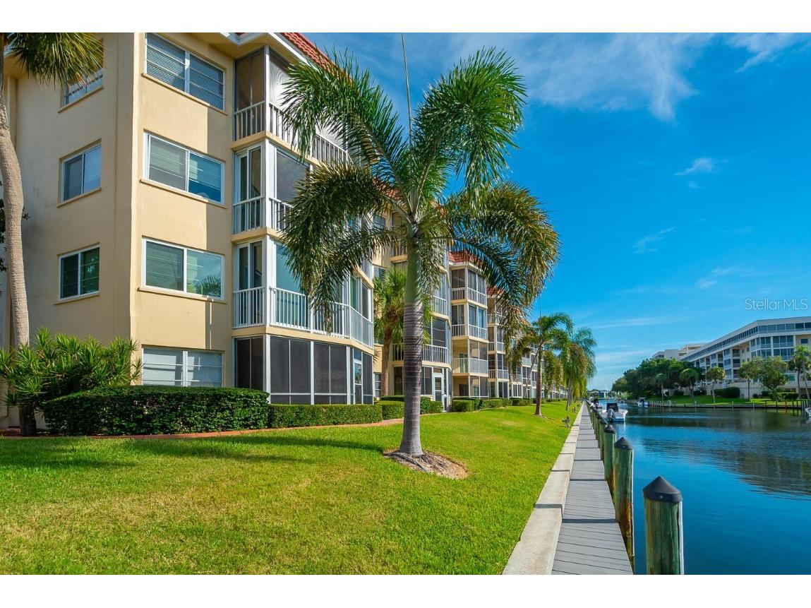 1250 N Portofino Drive #304 Sarasota FL 34242 A4649477 image29