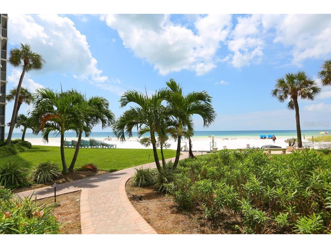 1250 N Portofino Drive #304 Sarasota FL 34242 A4649477 image43
