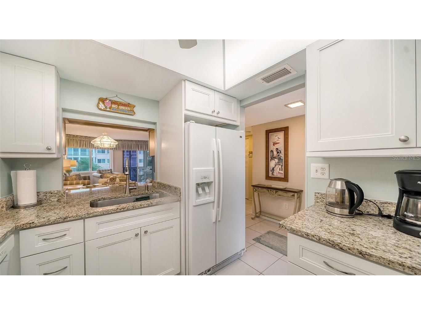 1250 N Portofino Drive #305MAR Sarasota FL 34242 A4589416 image14