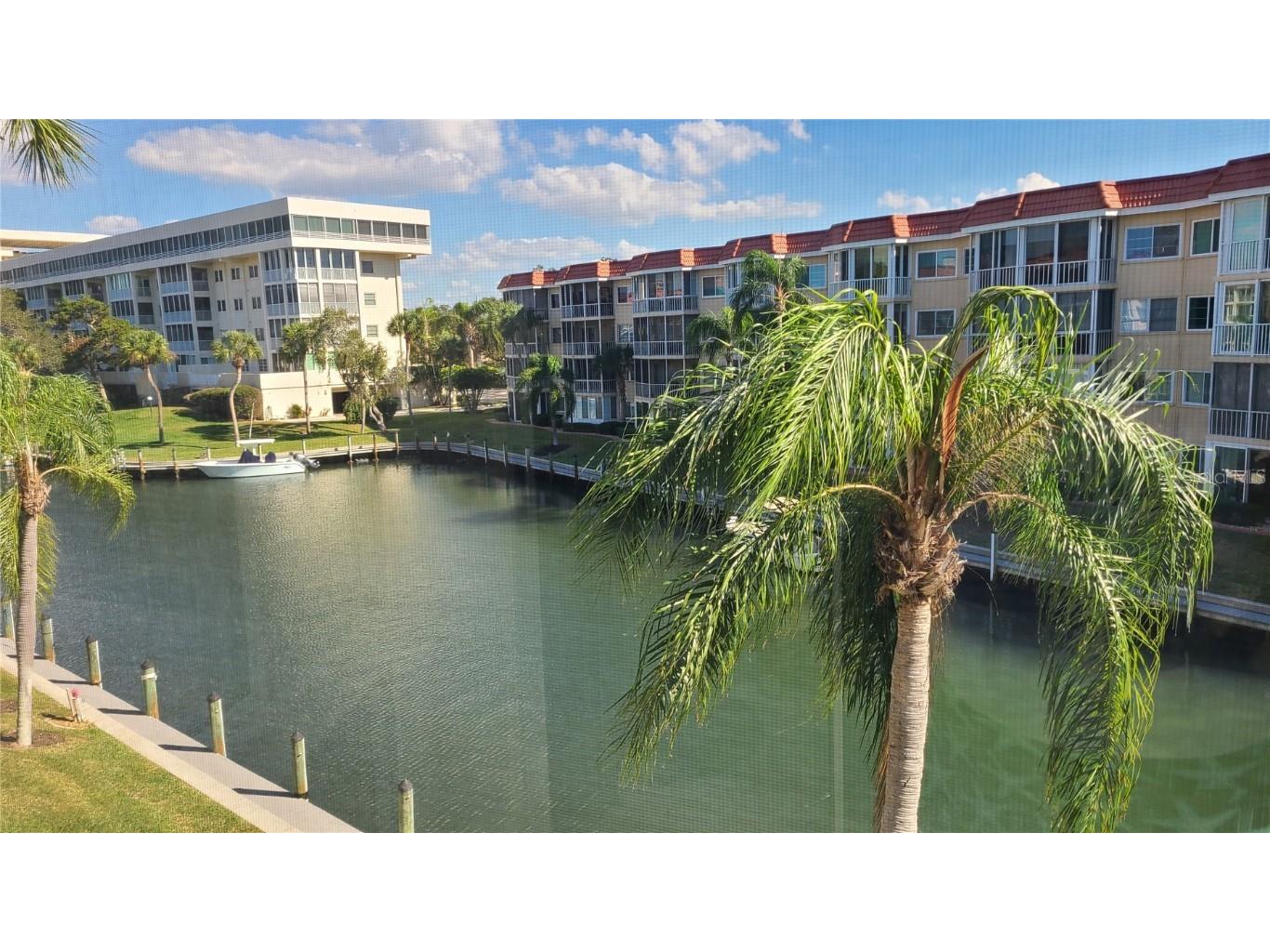 1250 N Portofino Drive #305MAR Sarasota FL 34242 A4589416 image22