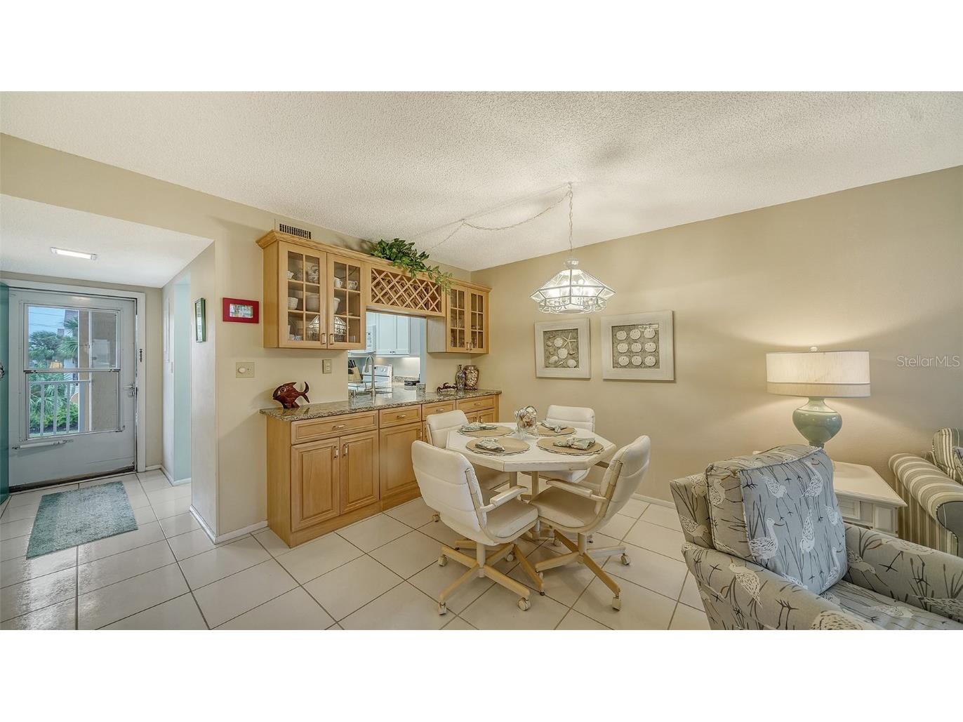 1250 N Portofino Drive #305MAR Sarasota FL 34242 A4589416 image6