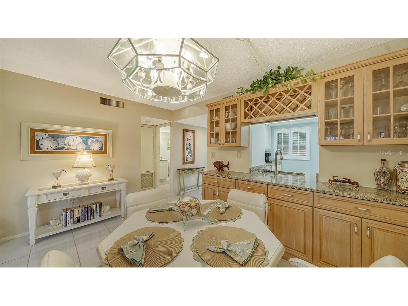 1250 N Portofino Drive #305MAR Sarasota FL 34242 A4589416 image7