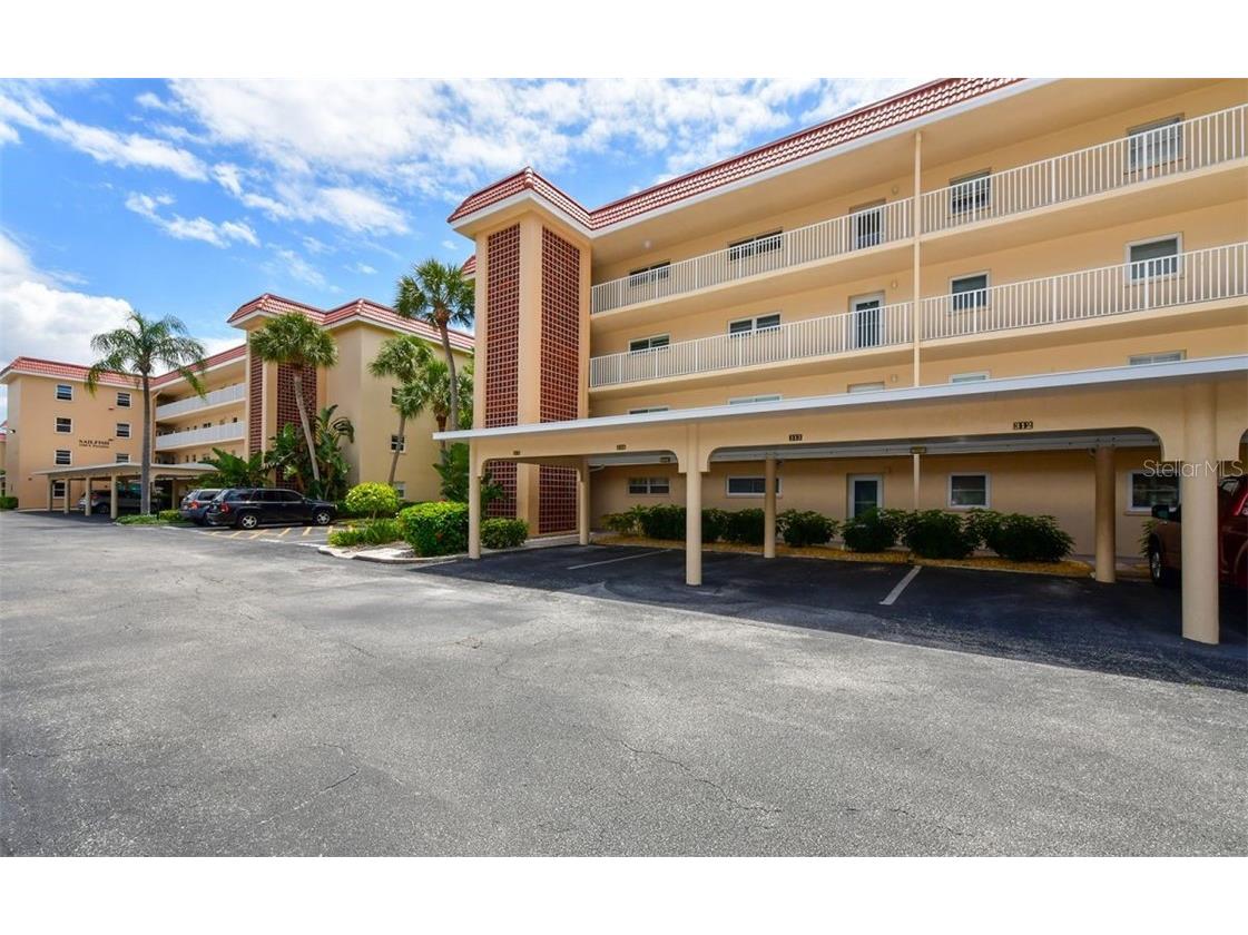 1250 N Portofino Drive #M301 Sarasota FL 34242 A4478353 image1