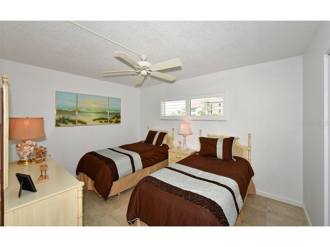 1250 N Portofino Drive #M301 Sarasota FL 34242 A4478353 image17