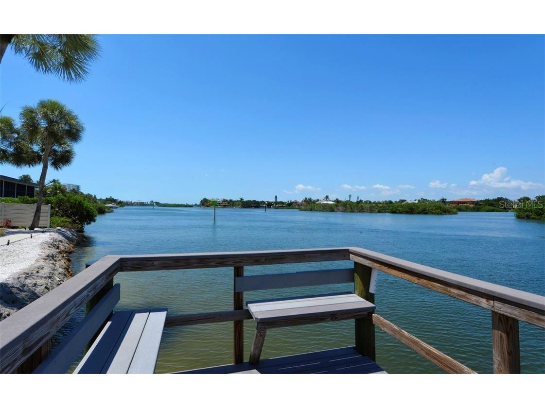 1250 N Portofino Drive #M301 Sarasota FL 34242 A4478353 image40