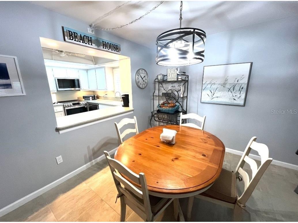 1250 N Portofino Drive #M301 Sarasota FL 34242 A4478353 image62