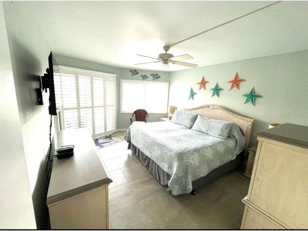 1250 N Portofino Drive #M301 Sarasota FL 34242 A4478353 image64