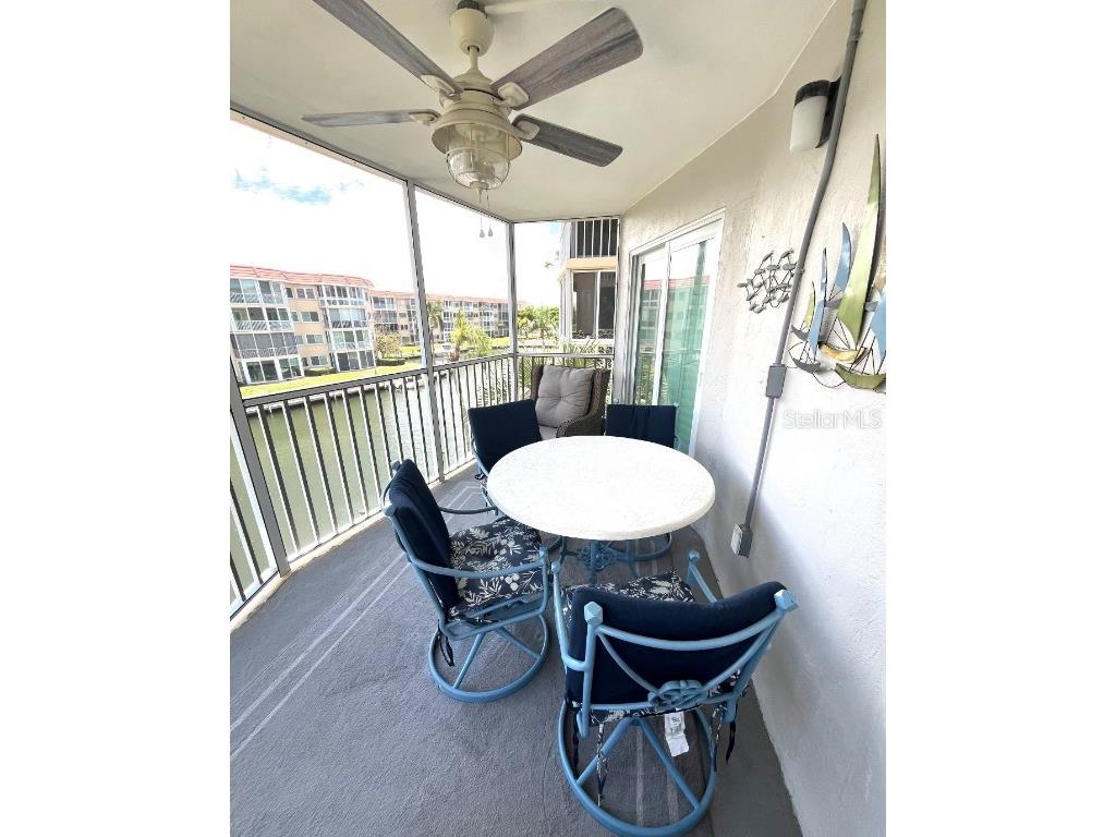 1250 N Portofino Drive #M301 Sarasota FL 34242 A4478353 image72