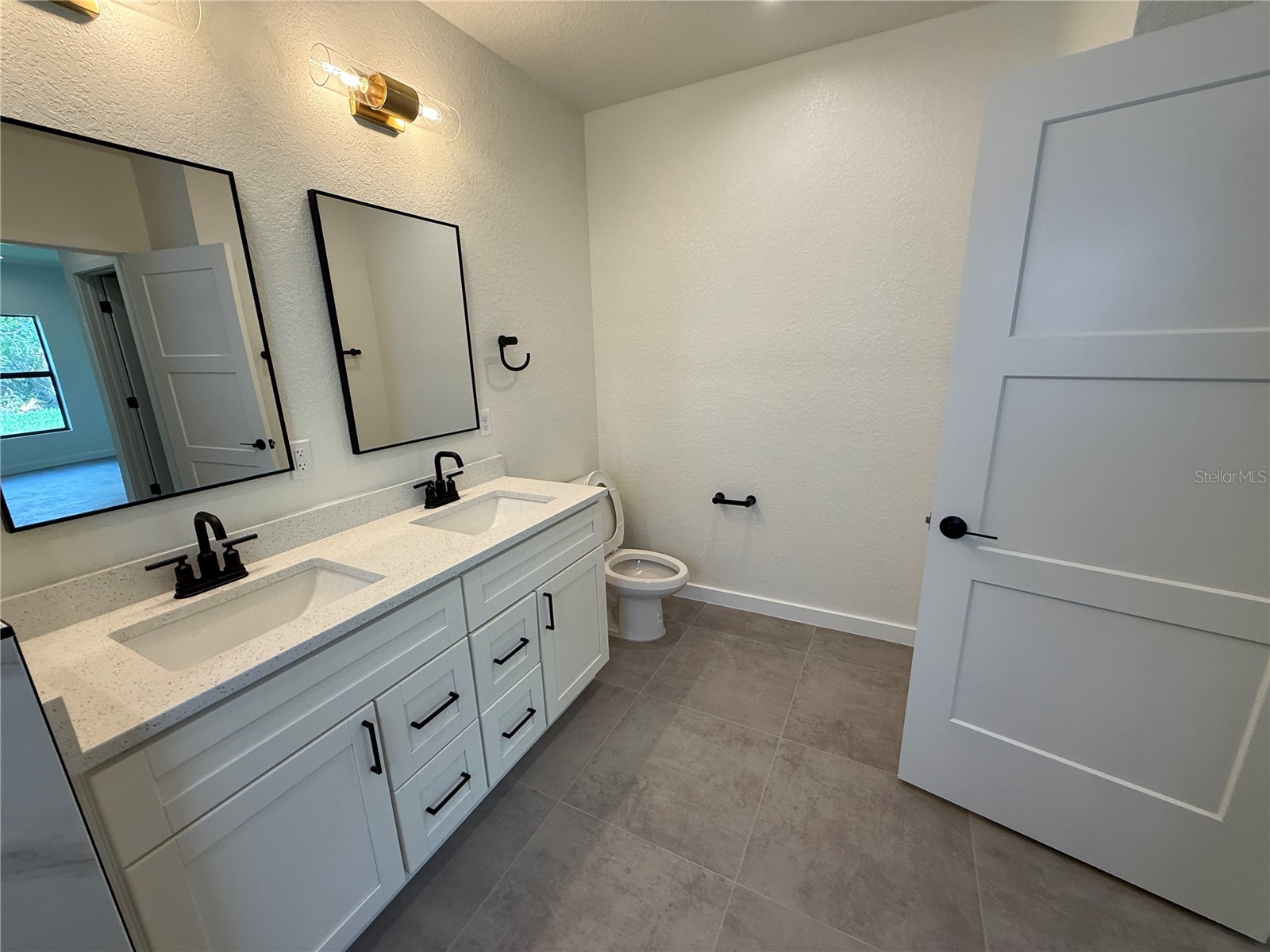 1250 Overhead Street North Port FL 34288 A4695293 image15