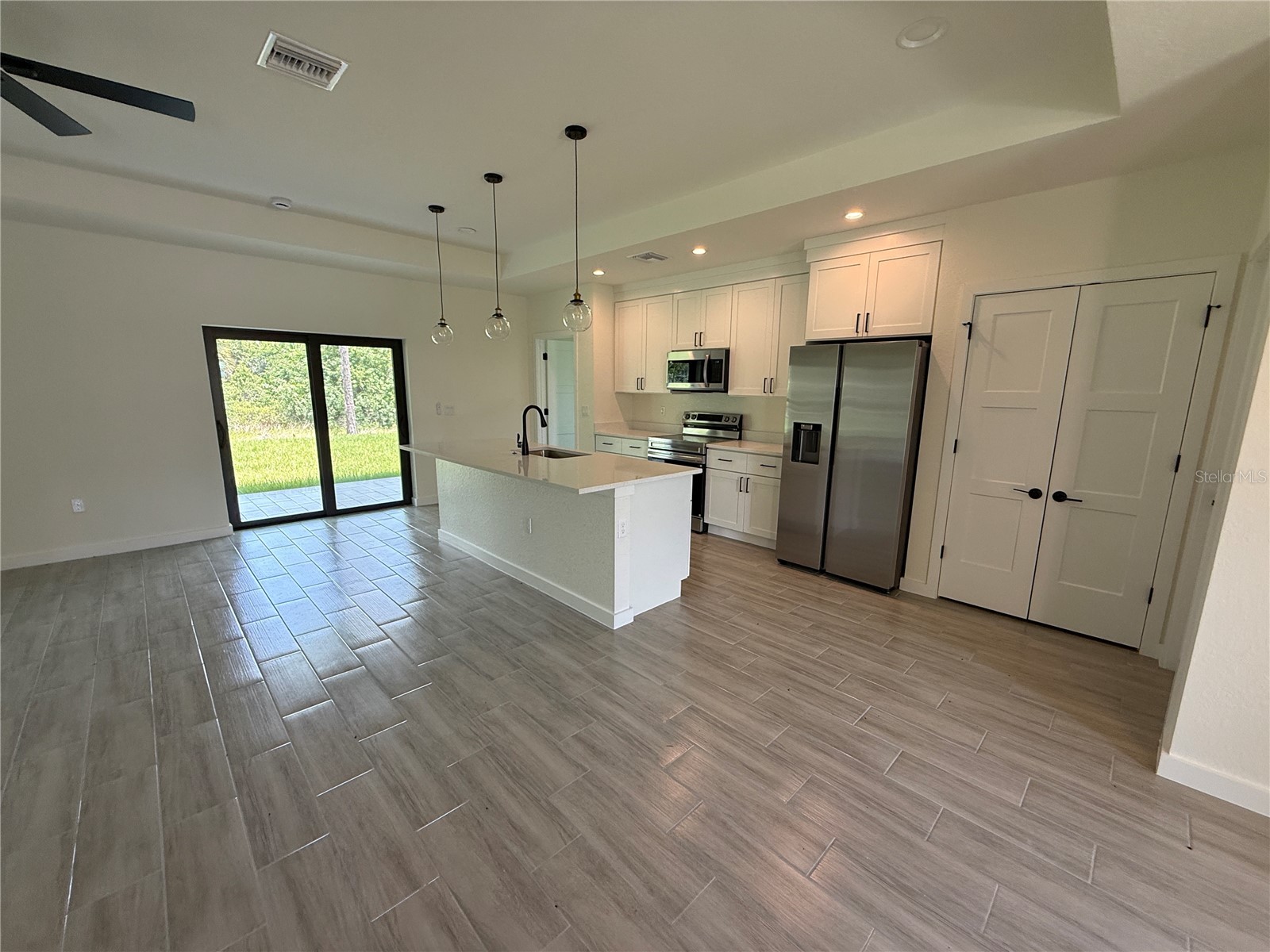 1250 Overhead Street North Port FL 34288 A4695293 image5