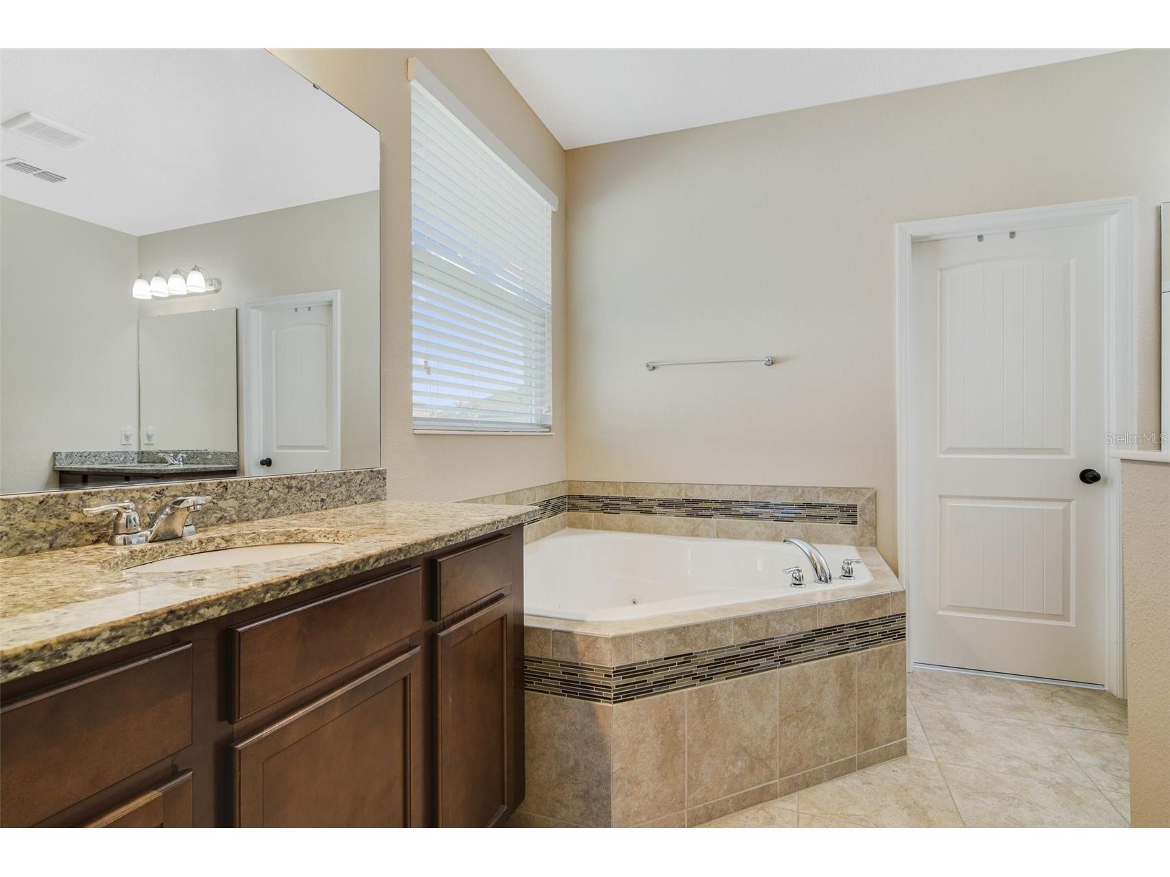 1250 Red Haven Lane Oviedo FL 32765 O6390189 image43