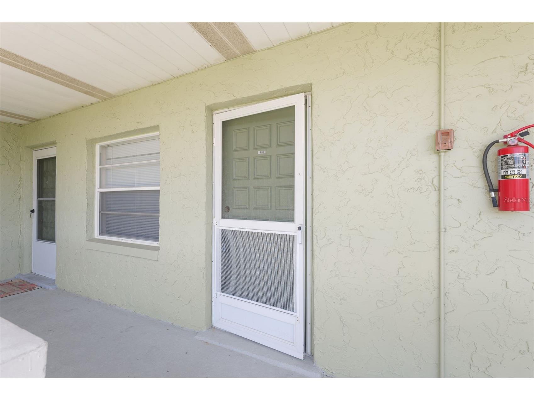 1250 S Pinellas Ave #910 Tarpon Springs FL 34689 TB8512577 image3