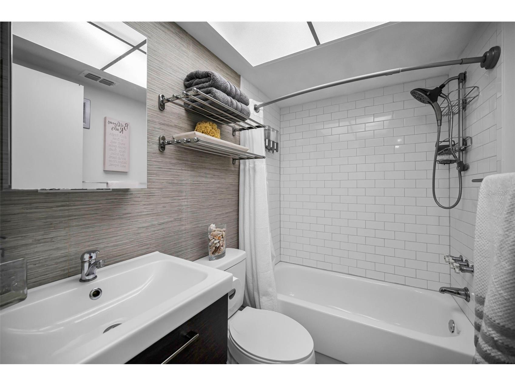 1250 S Pinellas Avenue #205 Tarpon Springs FL 34689 TB8499933 image20