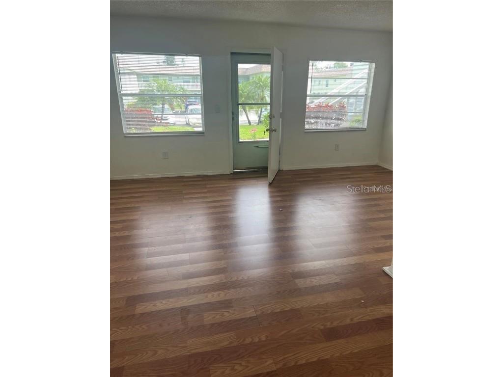 1250 S Pinellas Avenue #504 Tarpon Springs FL 34689 TB8421045 image4