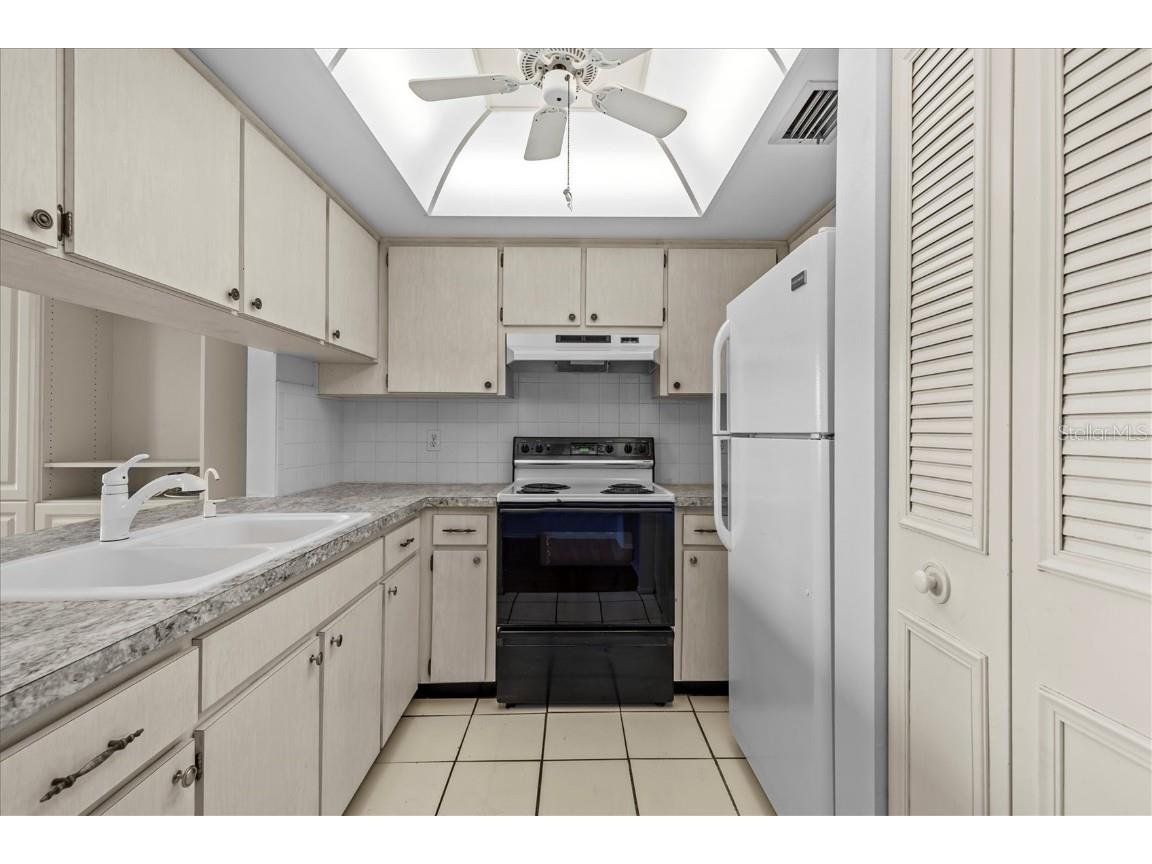 1250 S Pinellas Avenue #804 Tarpon Springs FL 34689 TB8430818 image10