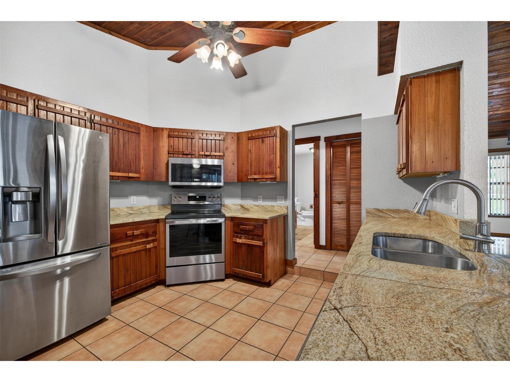 1250 Saint Anne Shrine Road Lake Wales FL 33898 - SAINT ANNE LAKE L4961508 image15