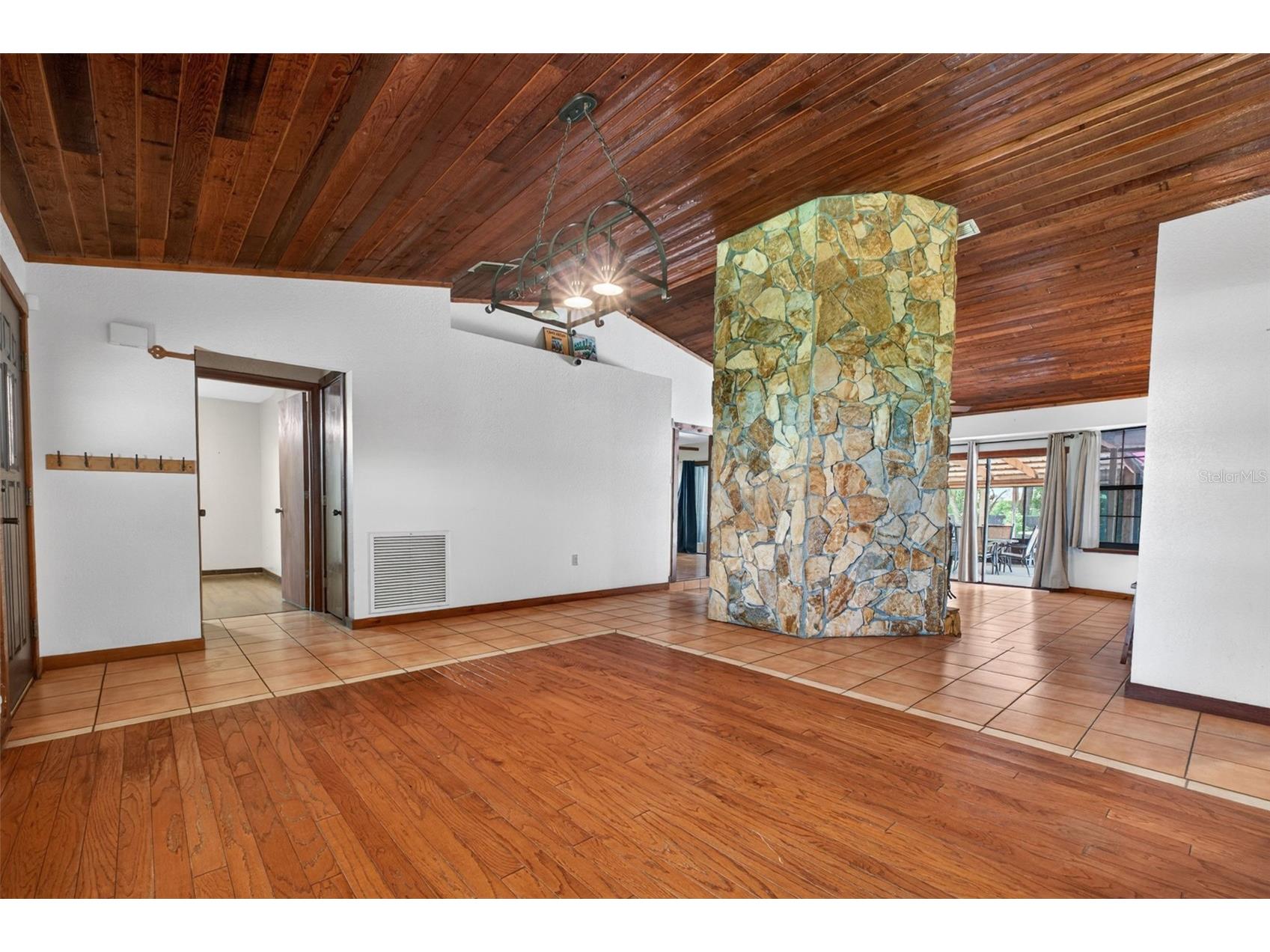 1250 Saint Anne Shrine Road Lake Wales FL 33898 - SAINT ANNE LAKE L4961508 image6