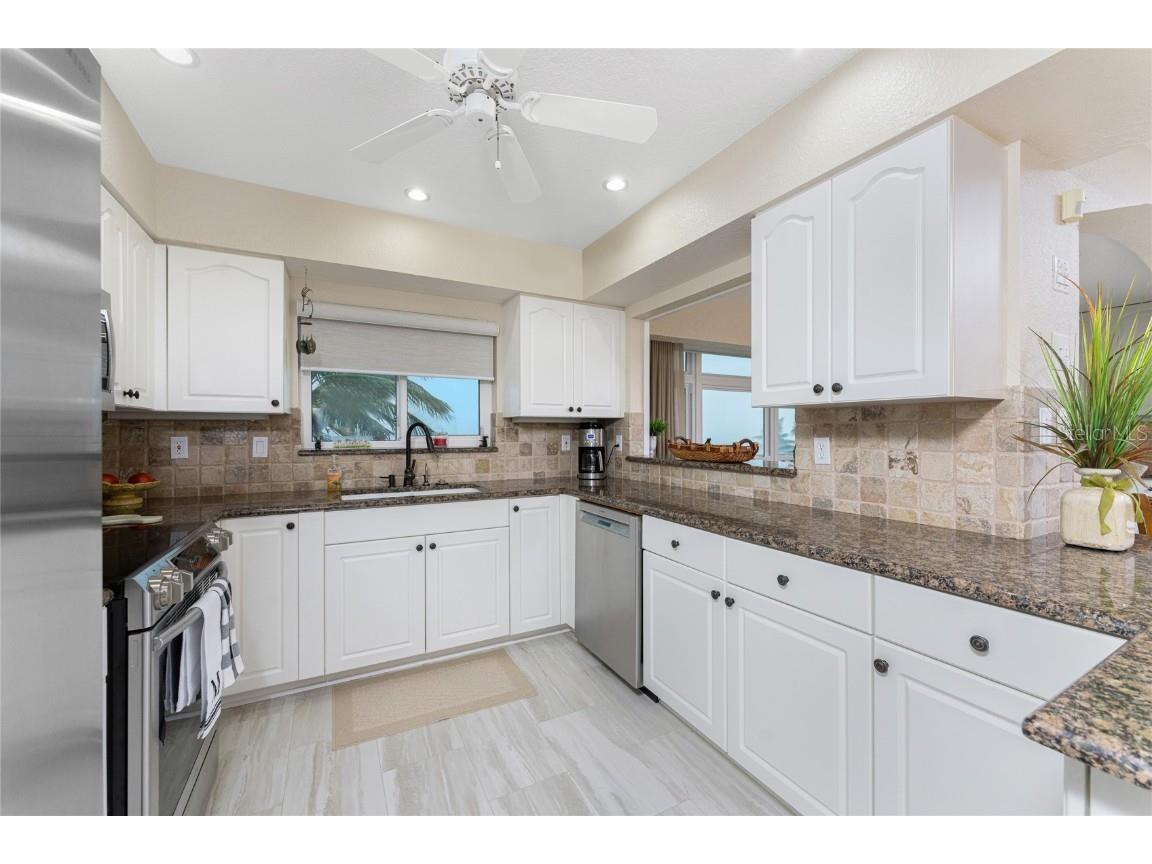 1250 W Marion Avenue #242 Punta Gorda FL 33950 - CHARLOTTE HARBOR C7497421 image8