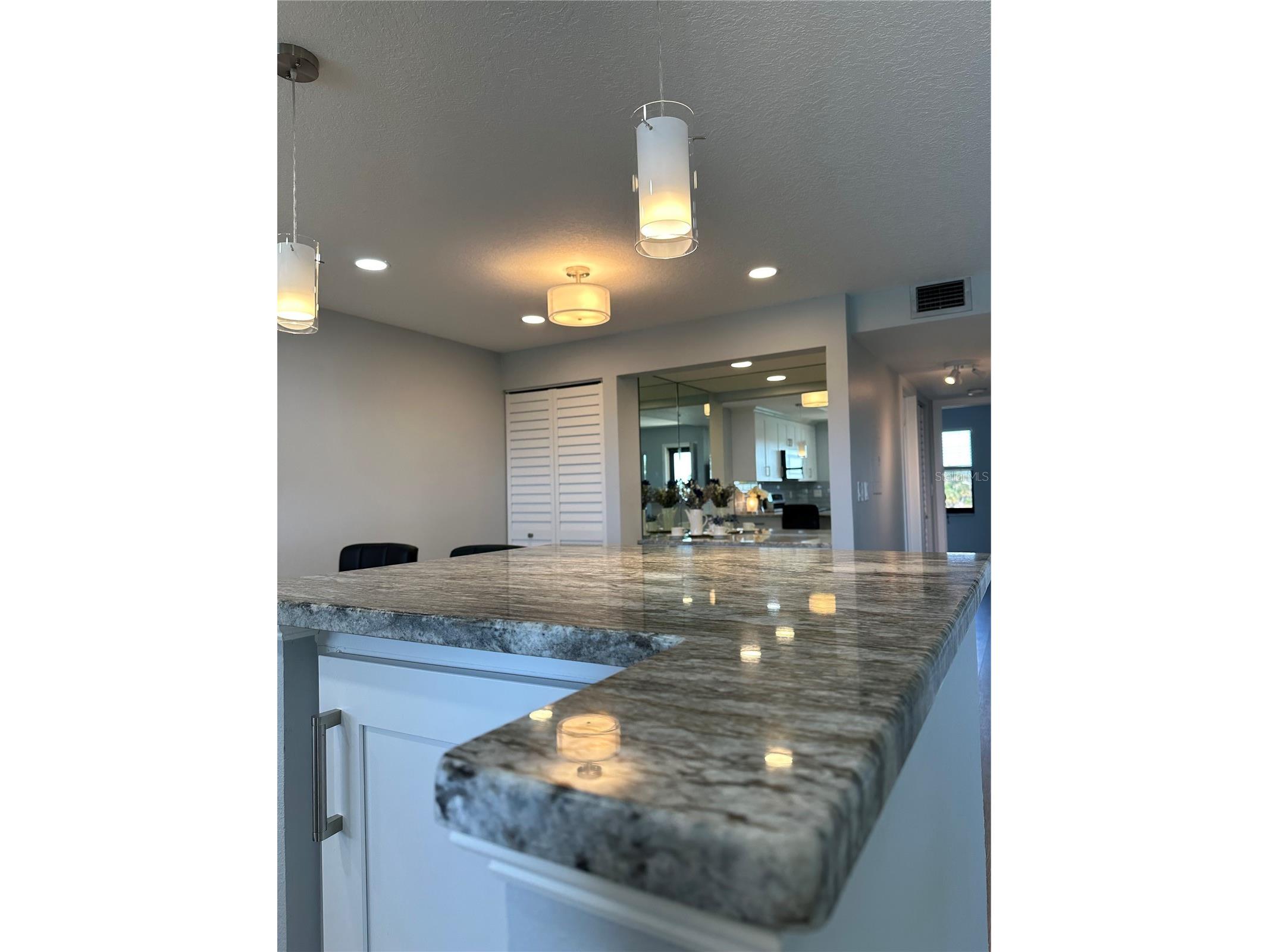 12500 Capri Cir N #401 Treasure Island FL 33706 TB8435013 image13