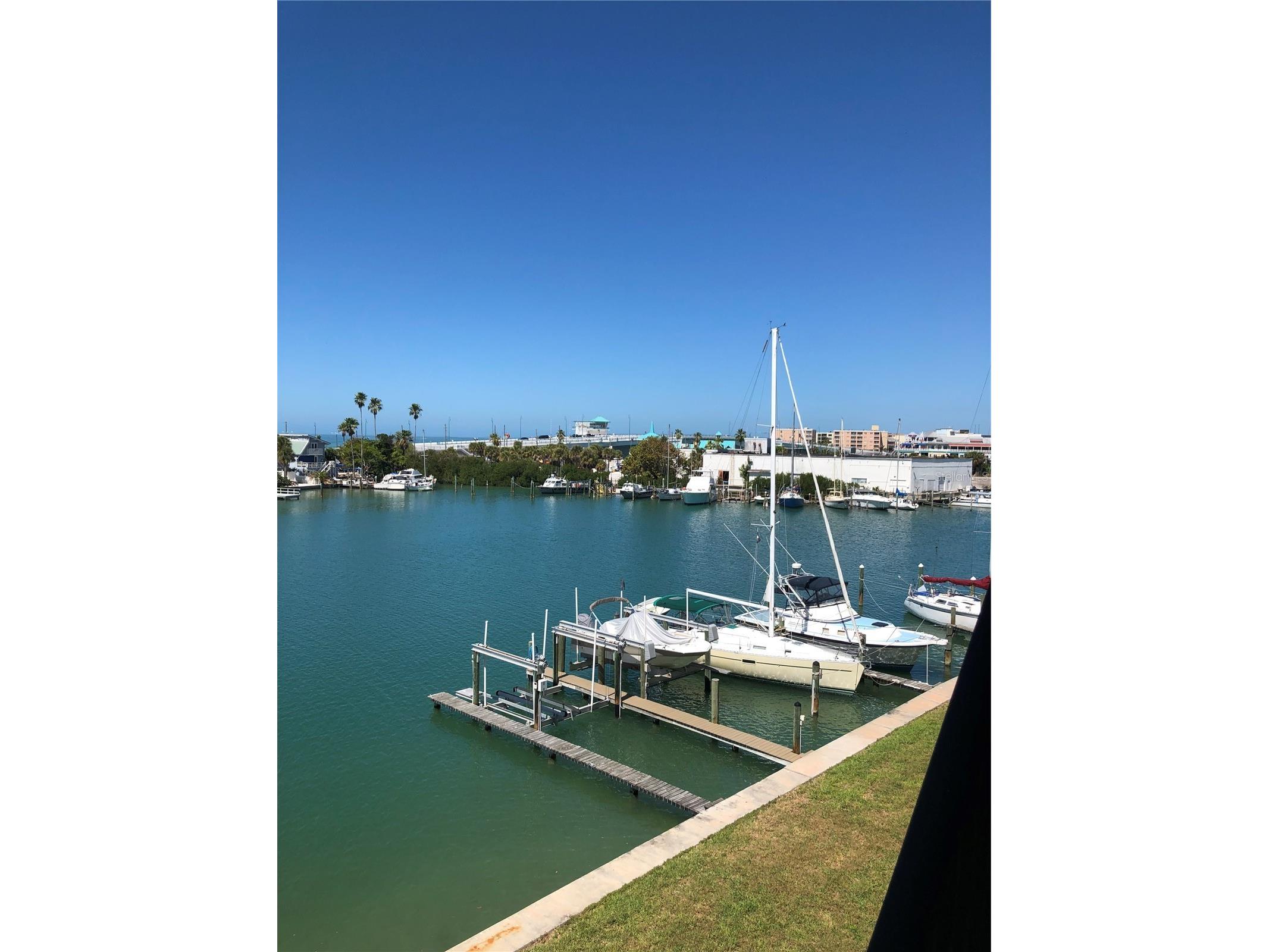 12500 Capri Cir N #401 Treasure Island FL 33706 TB8435013 image32