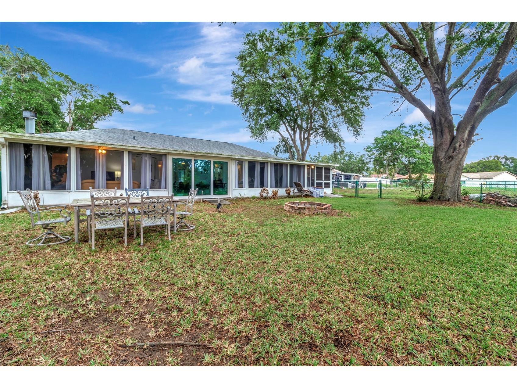 12500 Draw Drive Grand Island FL 32735 G5112823 image27