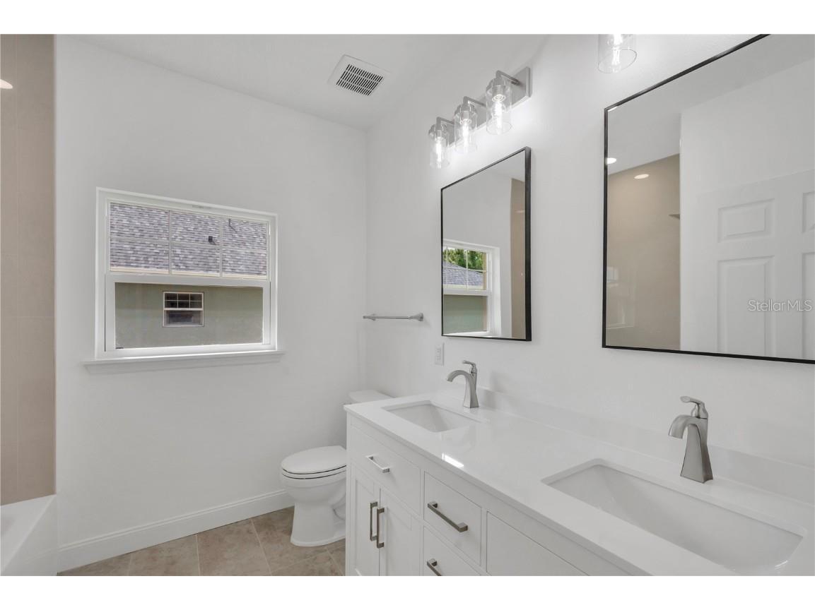 12500 Green Oak Lane Dade City FL 33525 TB8434698 image60