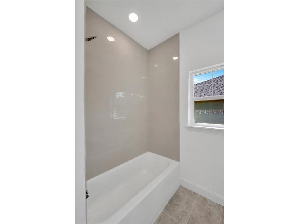 12500 Green Oak Lane Dade City FL 33525 TB8434698 image61