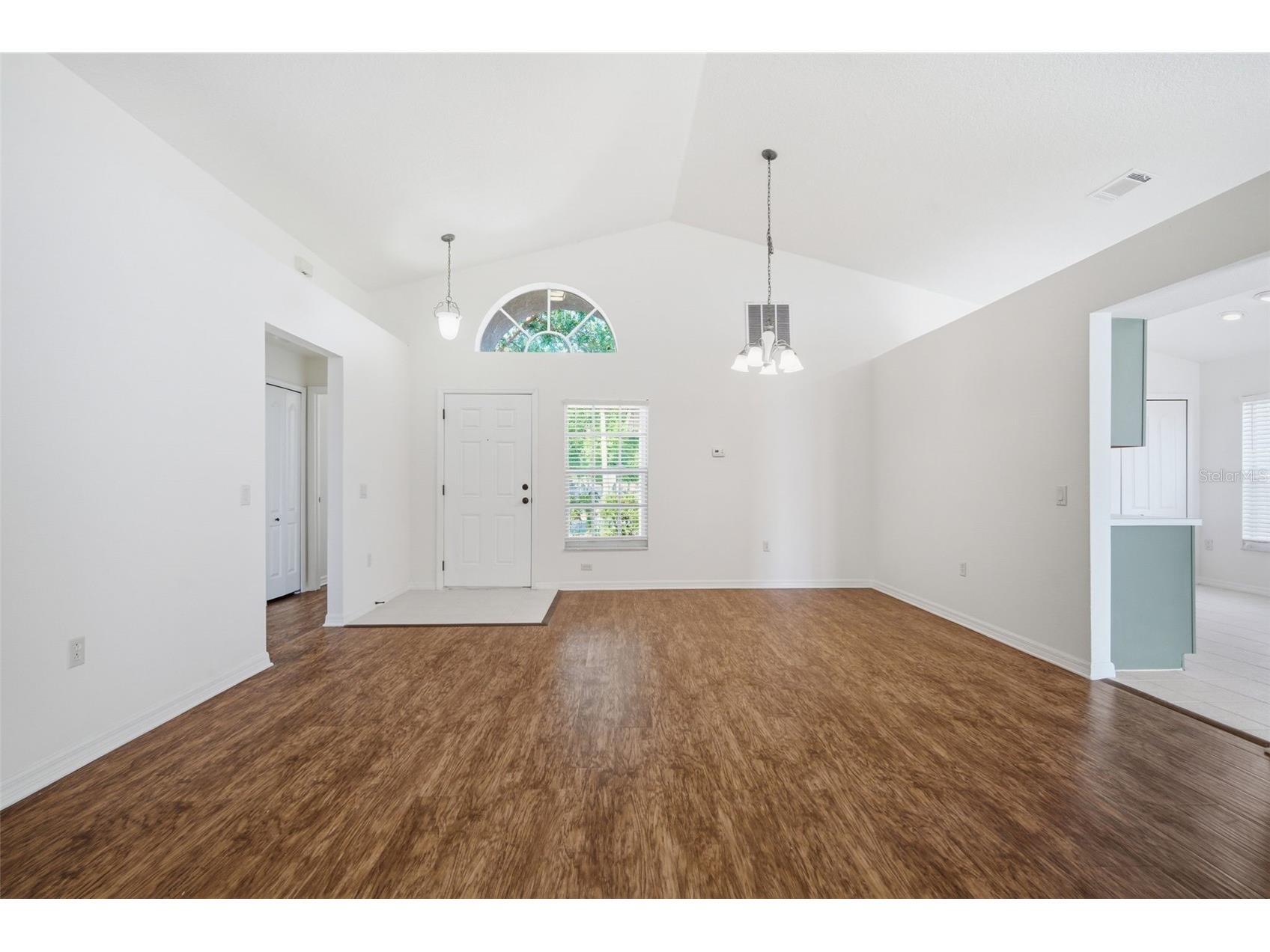 12501 Lake Vista Drive Gibsonton FL 33534 TB8498913 image12