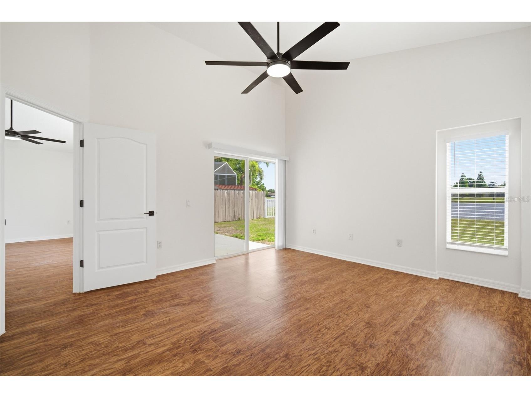 12501 Lake Vista Drive Gibsonton FL 33534 TB8498913 image23