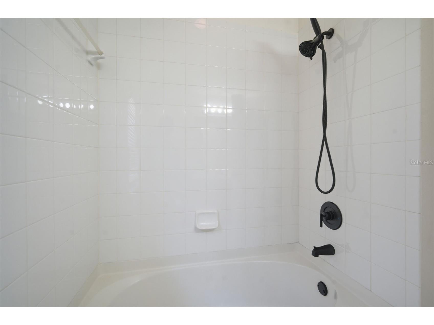 12501 Lake Vista Drive Gibsonton FL 33534 TB8498913 image31