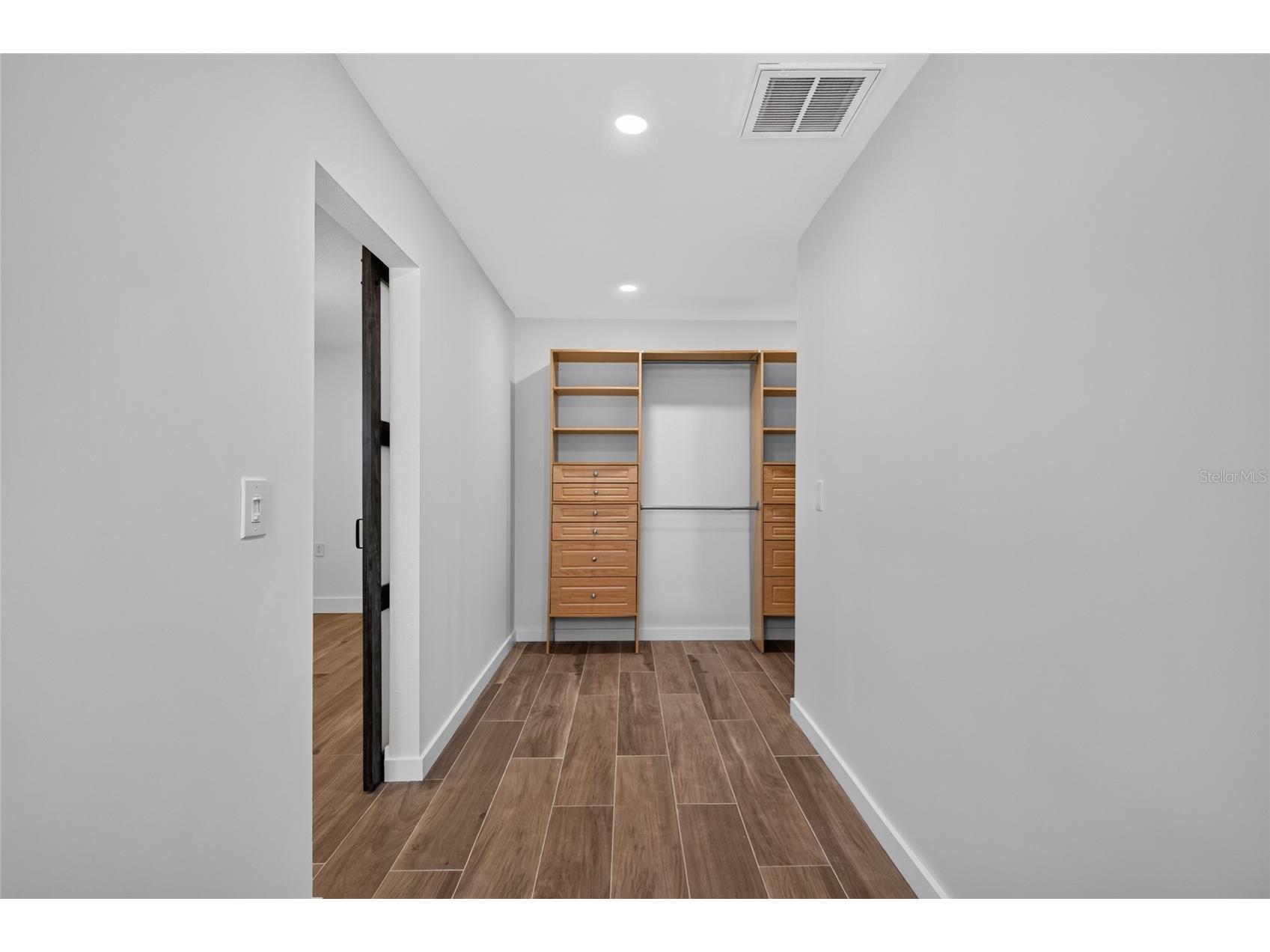 12501 Saint Charlotte Drive Tampa FL 33618 TB8527934 image24