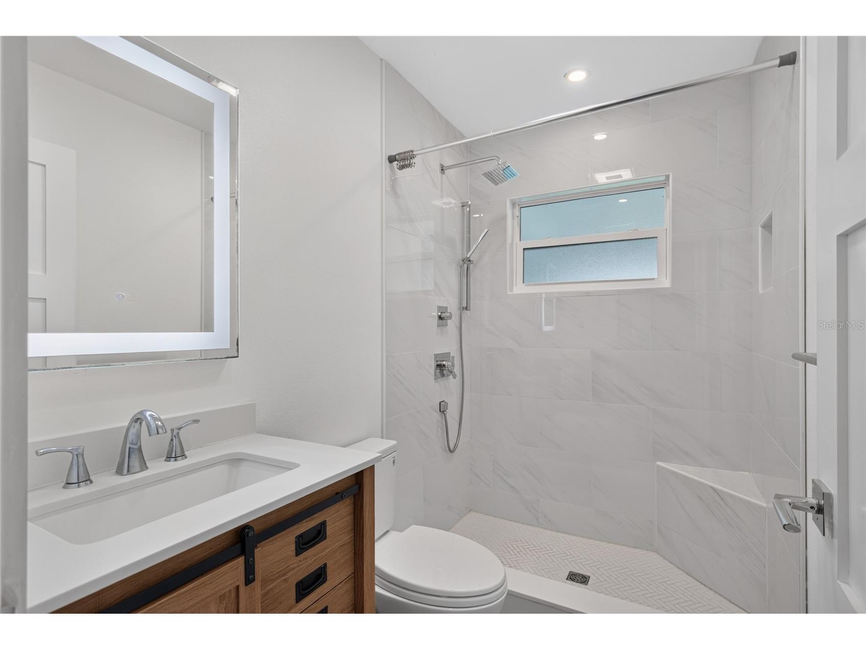 12501 Saint Charlotte Drive Tampa FL 33618 TB8527934 image30