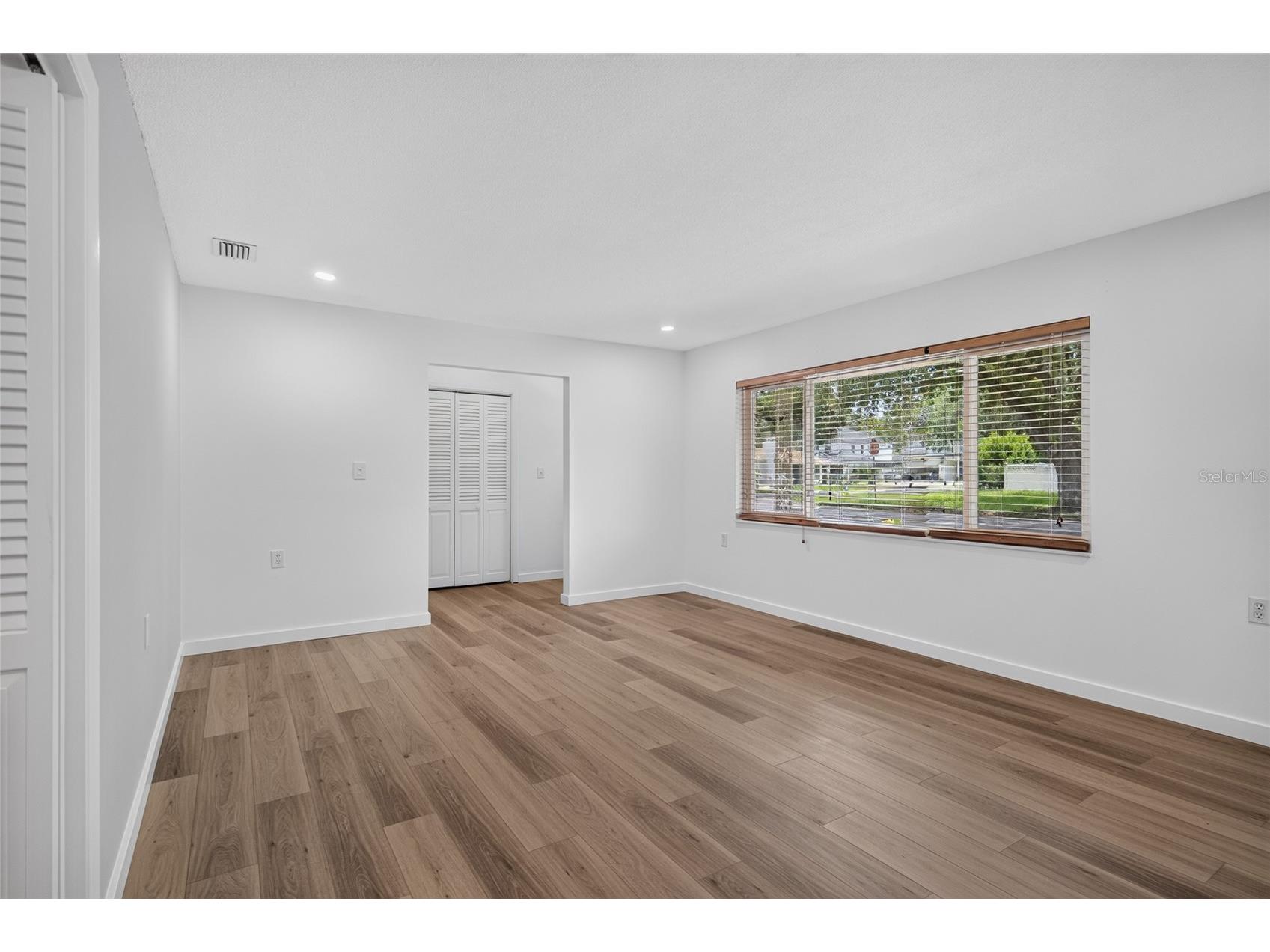 12501 Saint Charlotte Drive Tampa FL 33618 TB8527934 image37