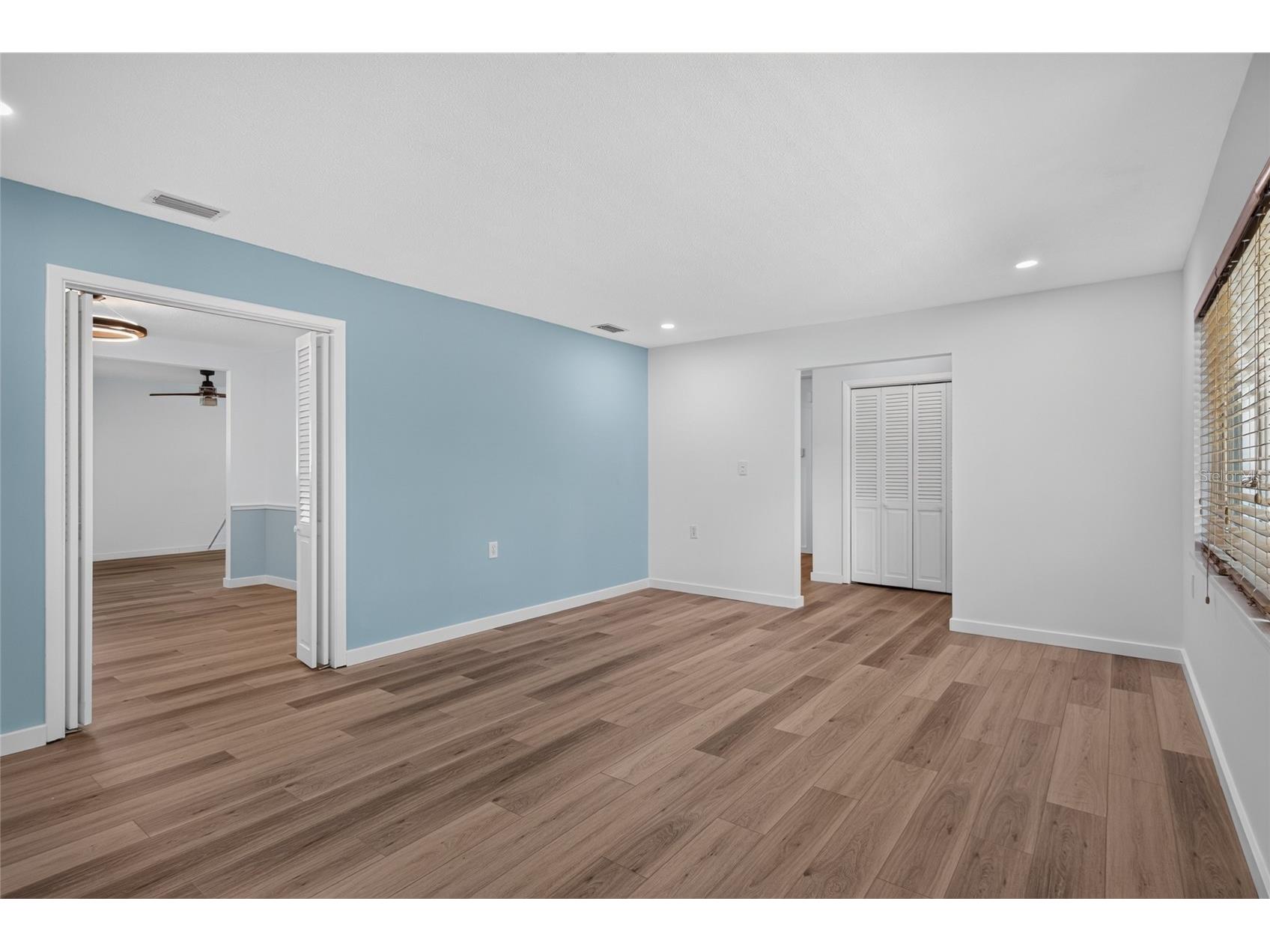 12501 Saint Charlotte Drive Tampa FL 33618 TB8527934 image41