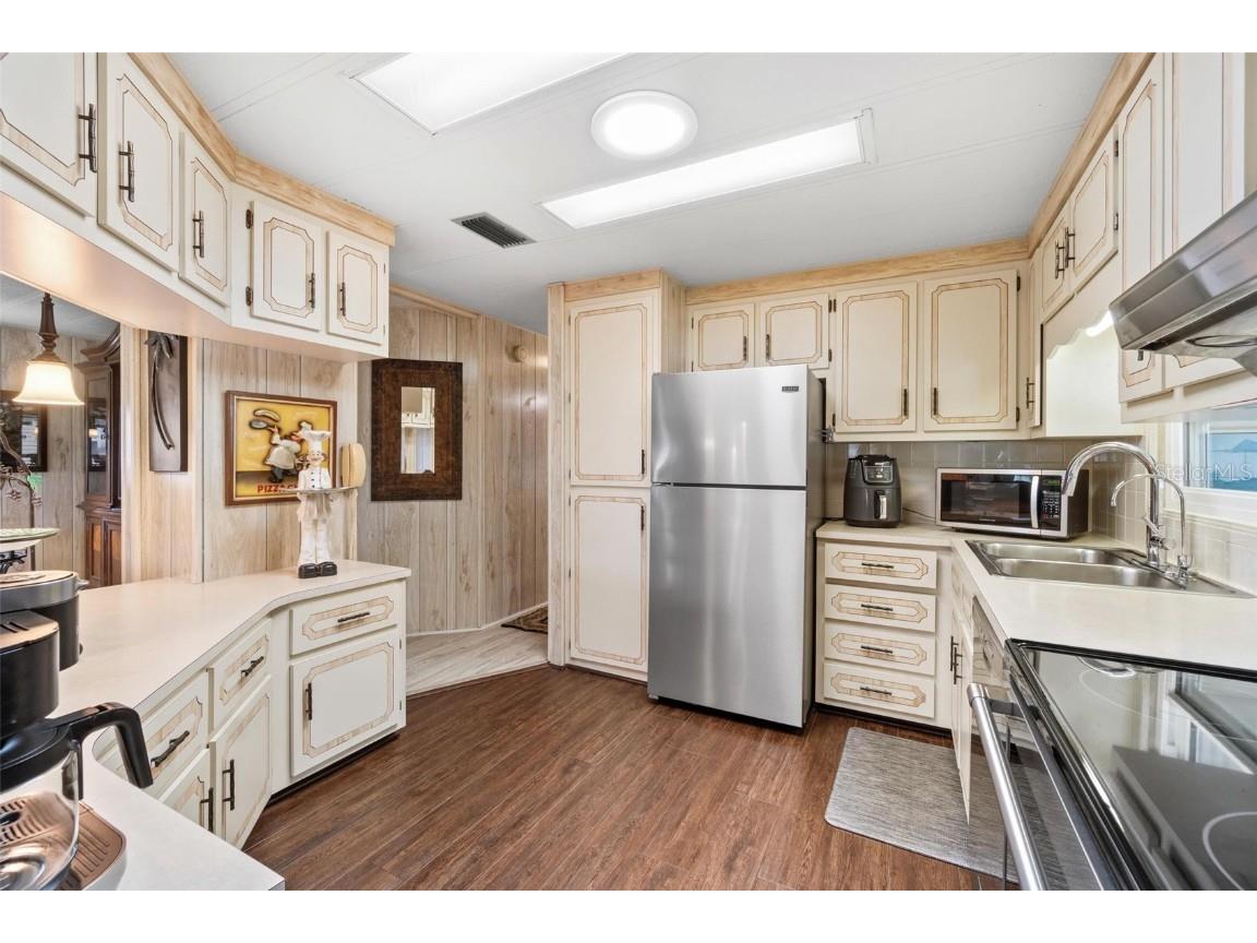 12501 Ulmerton Road #110 Largo FL 33774 TB8392475 image11