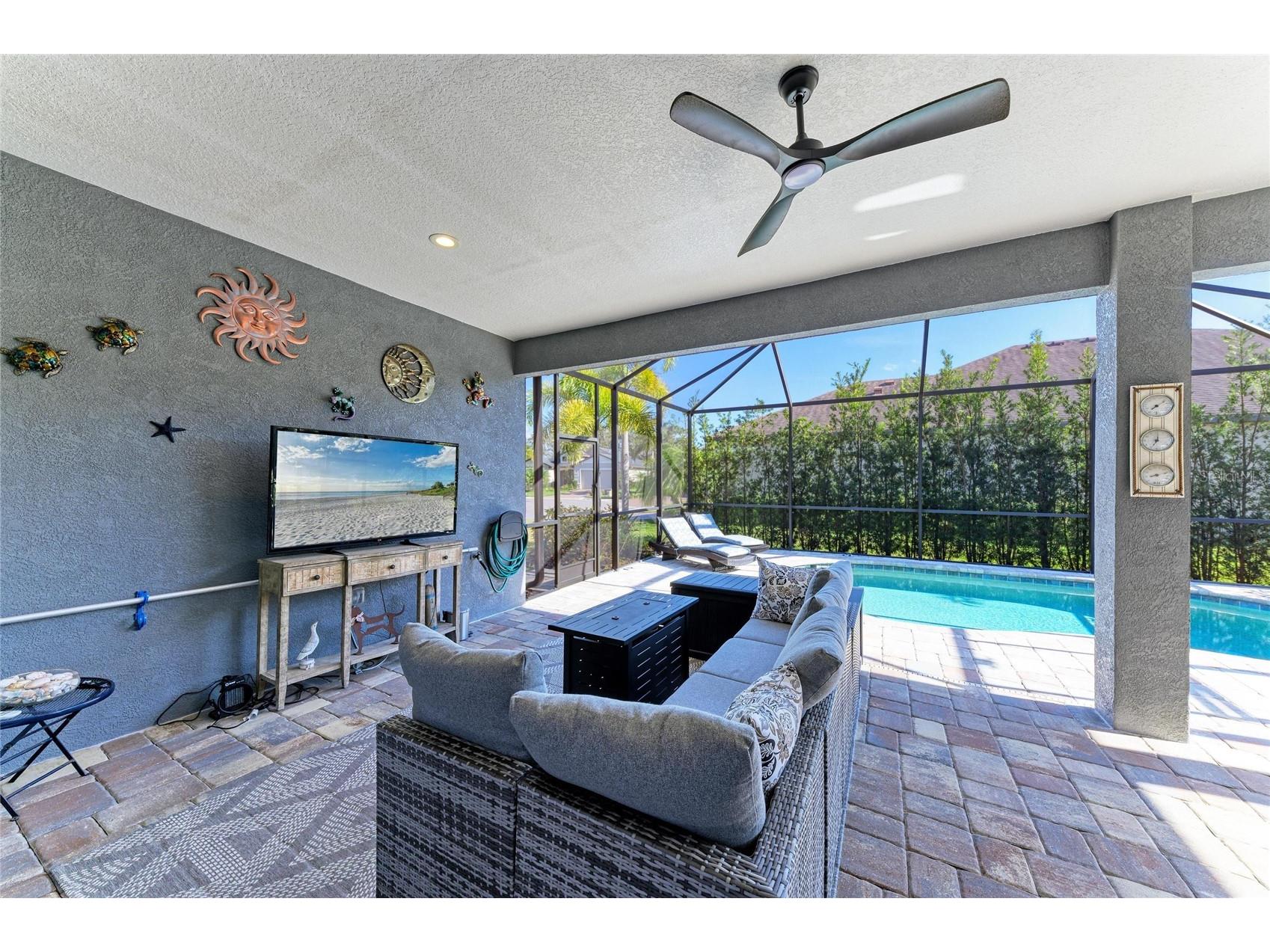 12502 Goldenrod Avenue Bradenton FL 34212 A4682828 image35