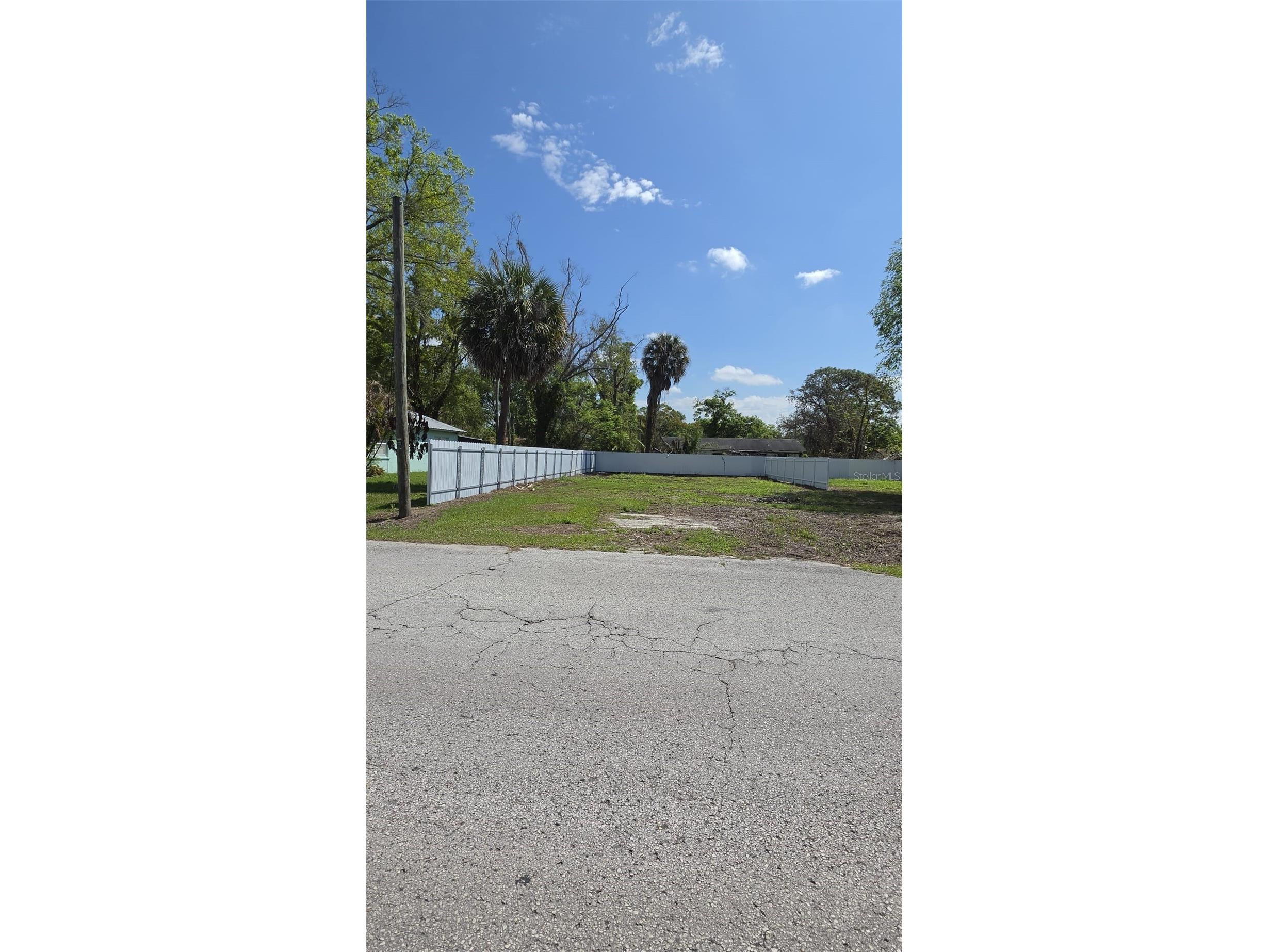 12505 Four Oaks Road Tampa FL 33624 TB8502708 image1