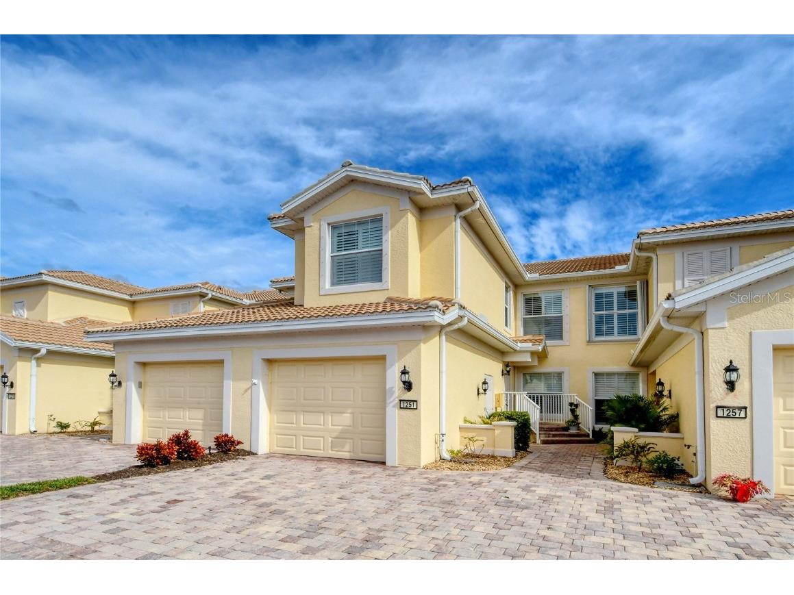 1251 Burgos Drive #303 Sarasota FL 34238 A4566449 image1