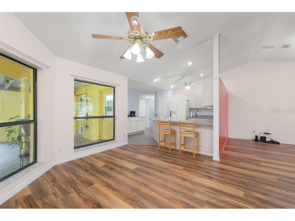 1251 Cr 436 Lake Panasoffkee FL 33538 - LAKE PANASOFFKEE FC311543 image11