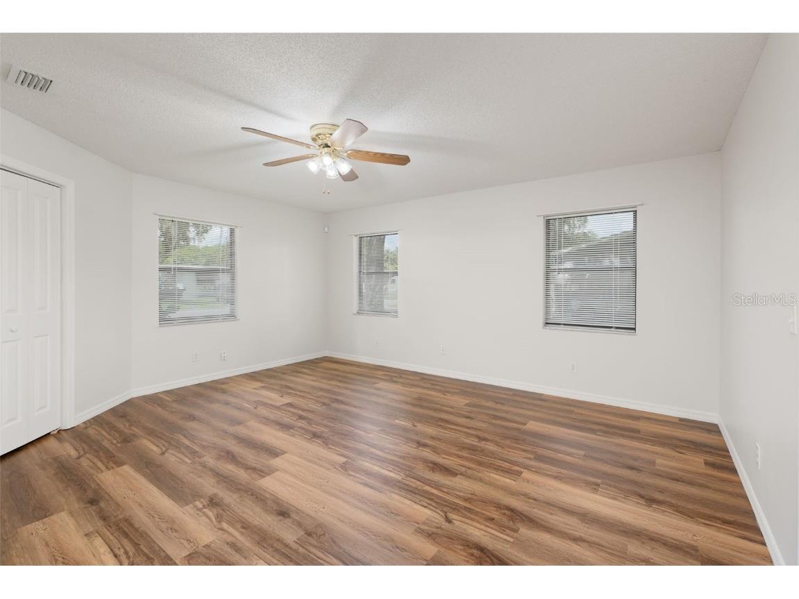 1251 Cr 436 Lake Panasoffkee FL 33538 - LAKE PANASOFFKEE FC311543 image16