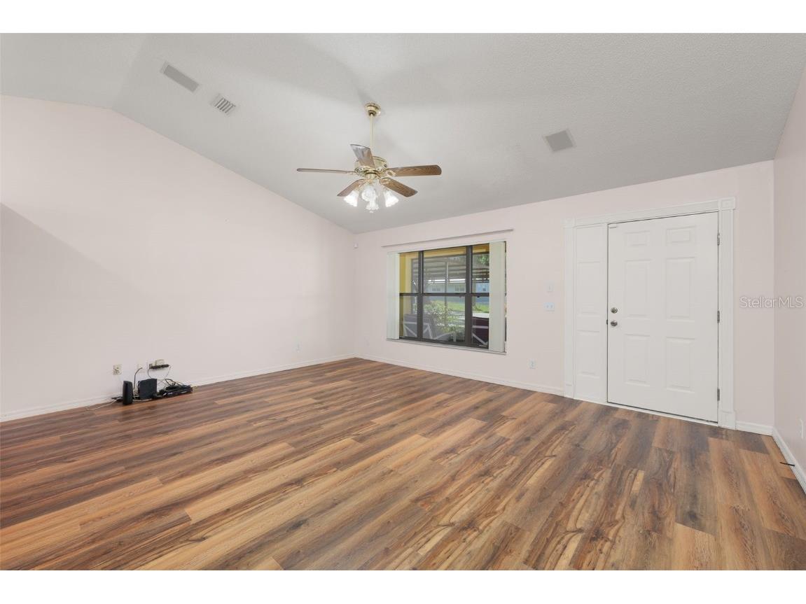 1251 Cr 436 Lake Panasoffkee FL 33538 - LAKE PANASOFFKEE FC311543 image8