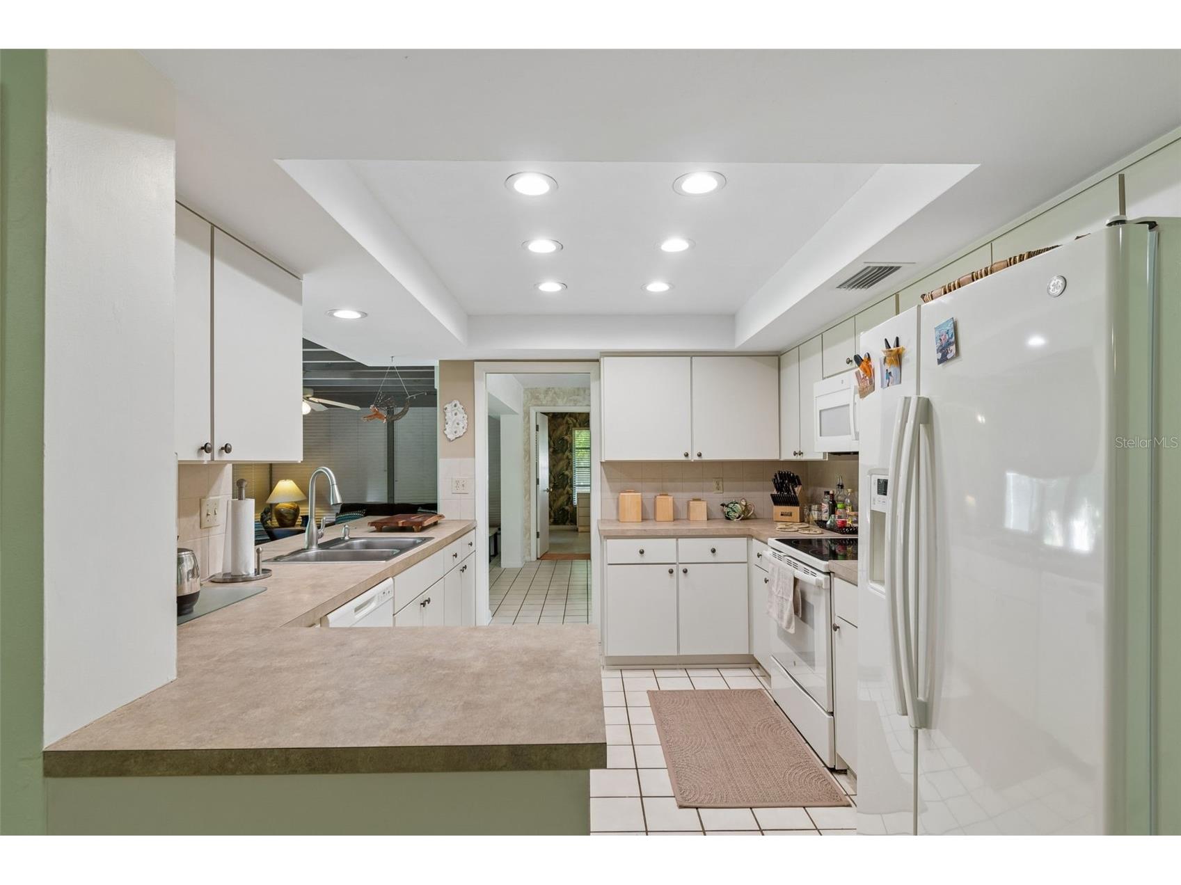 1251 Holiday Drive Tarpon Springs FL 34689 TB8511051 image11