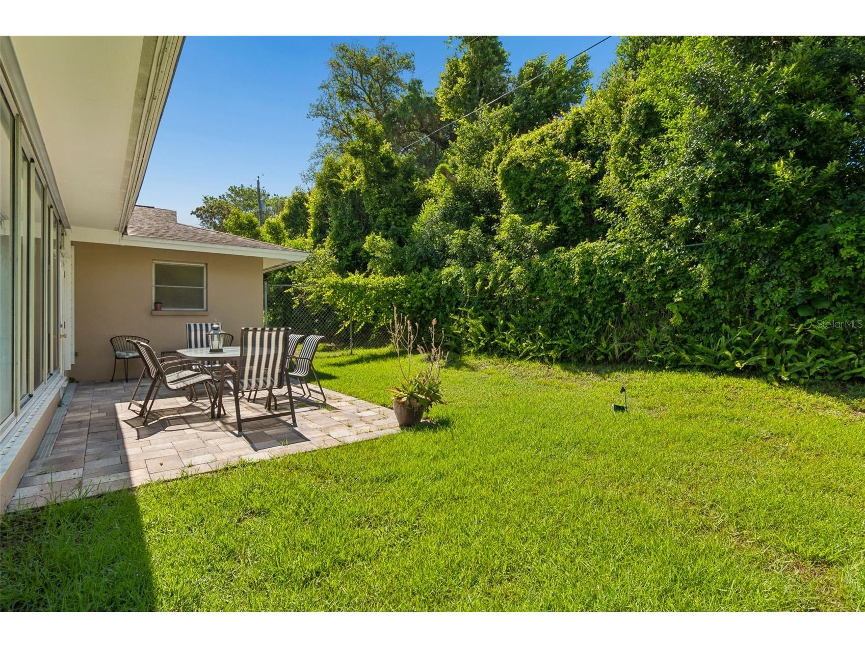 1251 Holiday Drive Tarpon Springs FL 34689 TB8511051 image38