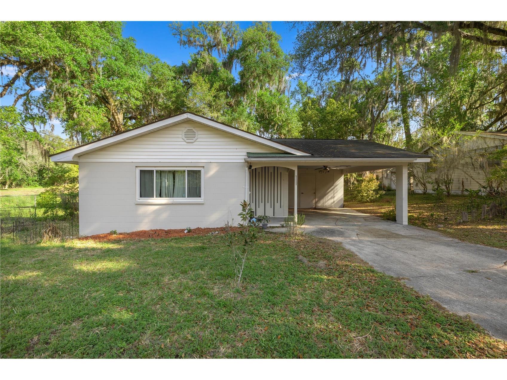 1251 NE 10th Street Ocala FL 34470 OM721370 image1