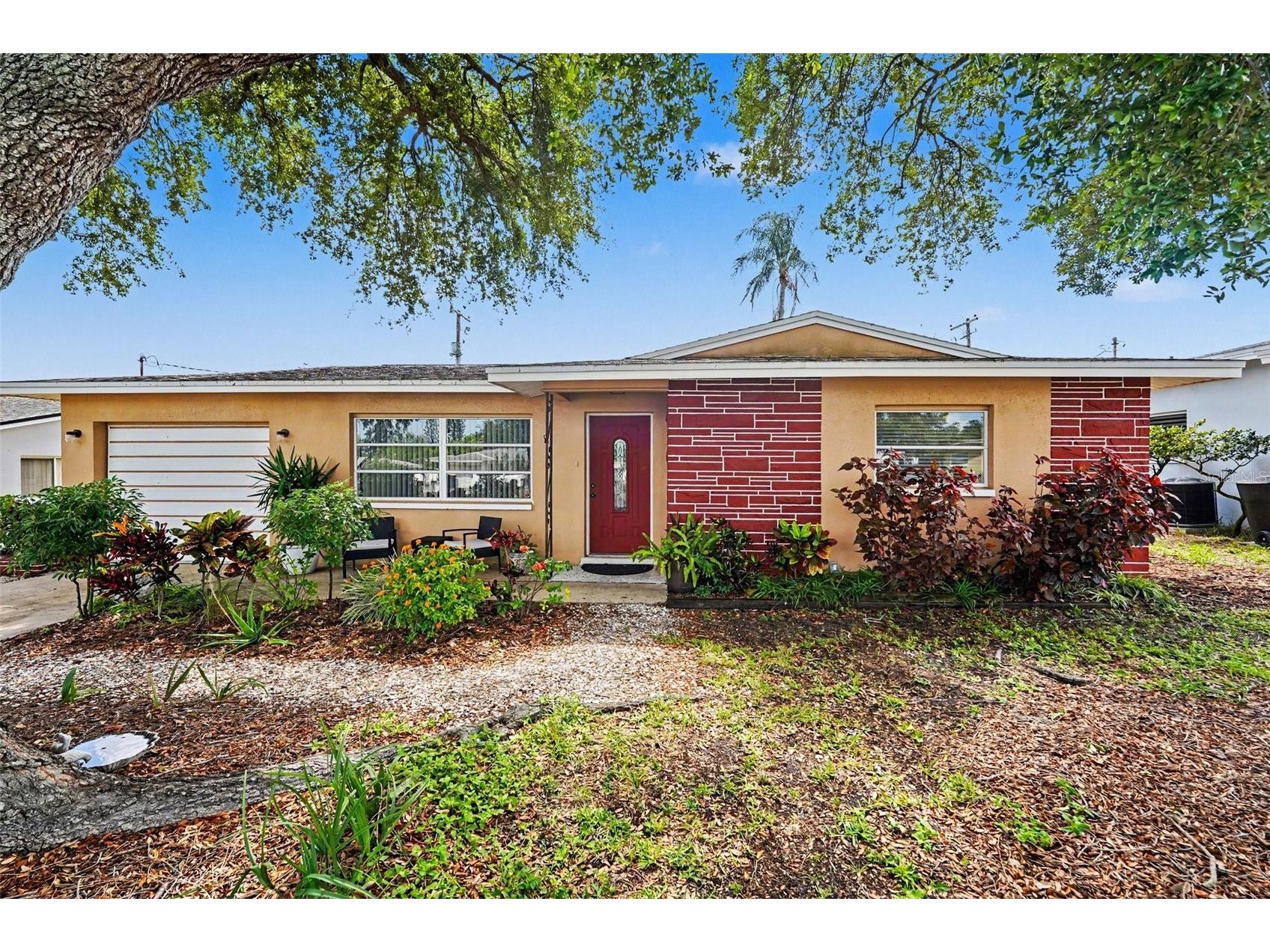1251 Oakview Avenue Clearwater FL 33756 TB8513145 image1
