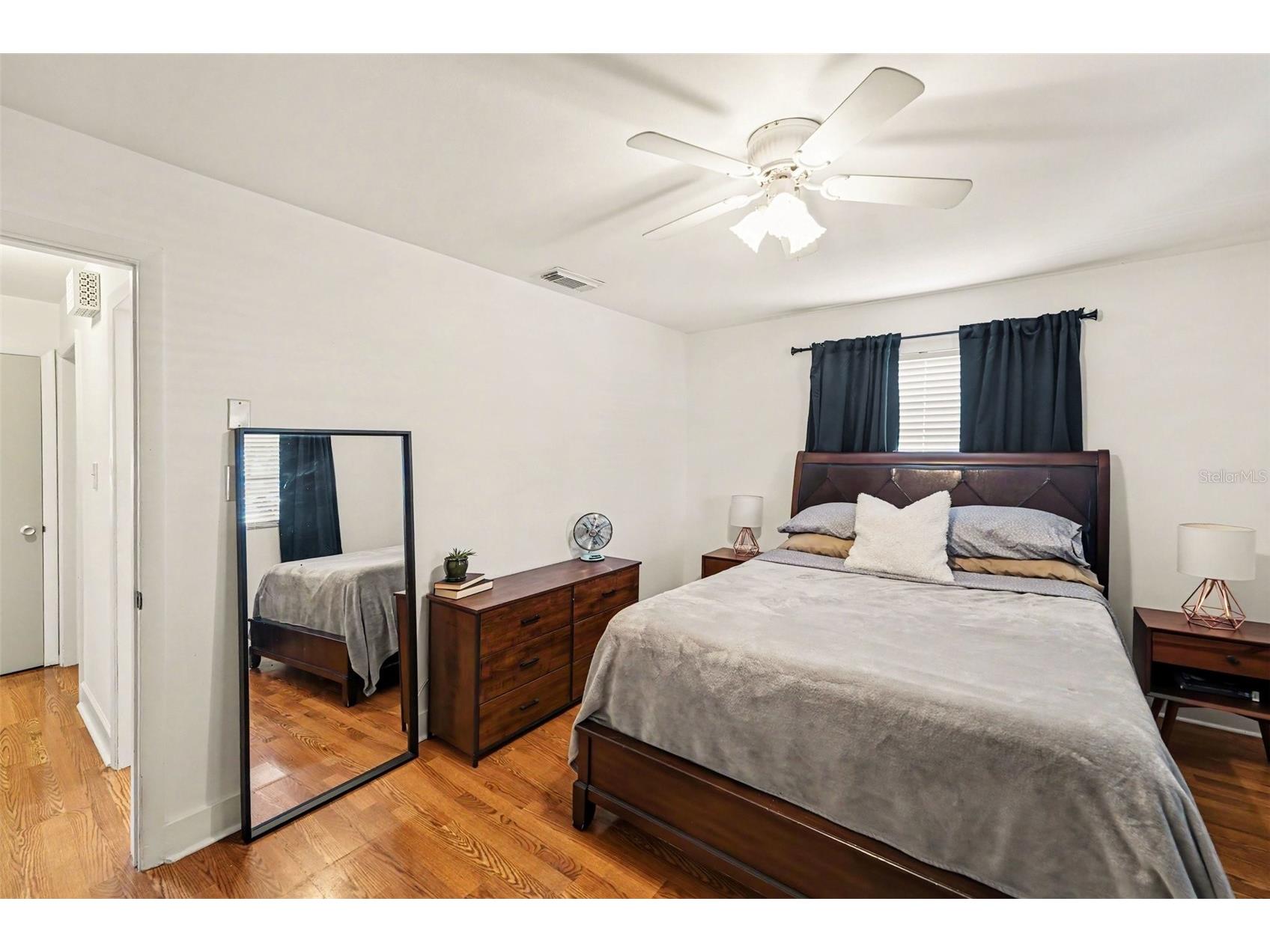 1251 Oakview Avenue Clearwater FL 33756 TB8513145 image12