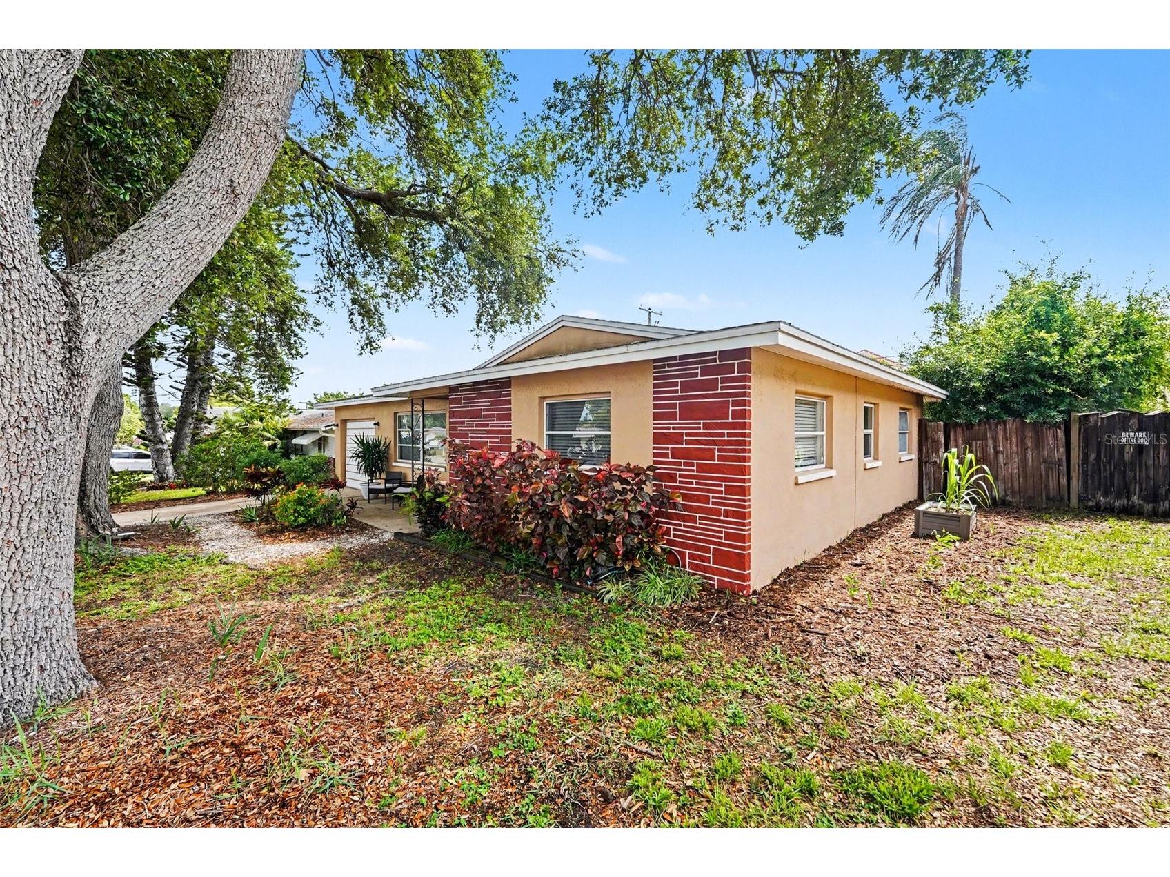 1251 Oakview Avenue Clearwater FL 33756 TB8513145 image25