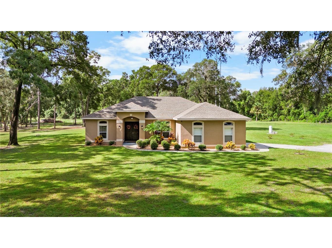 1251 Pressly Circle Deland FL 32720 V4944883 image1